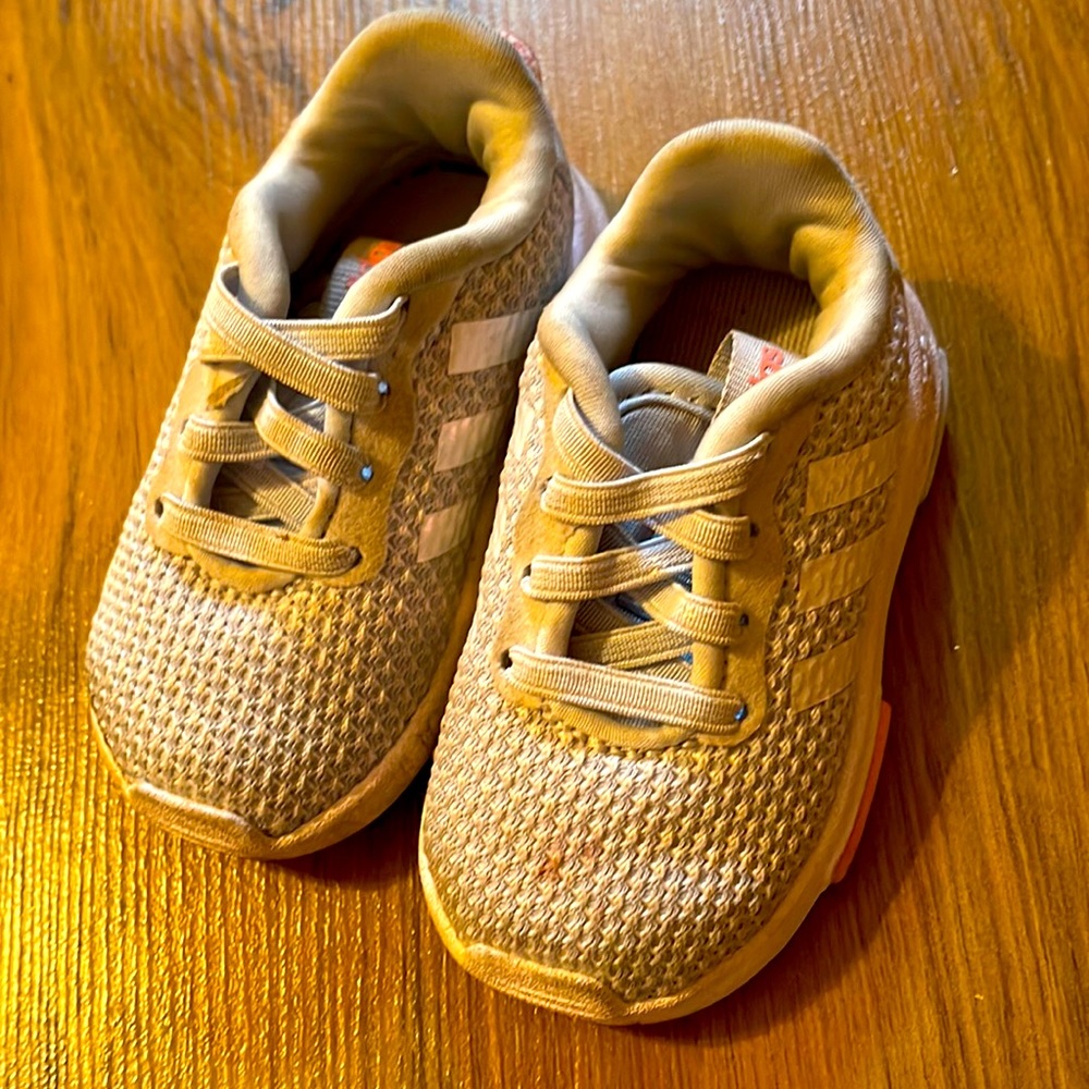 adias tennis shoes baby